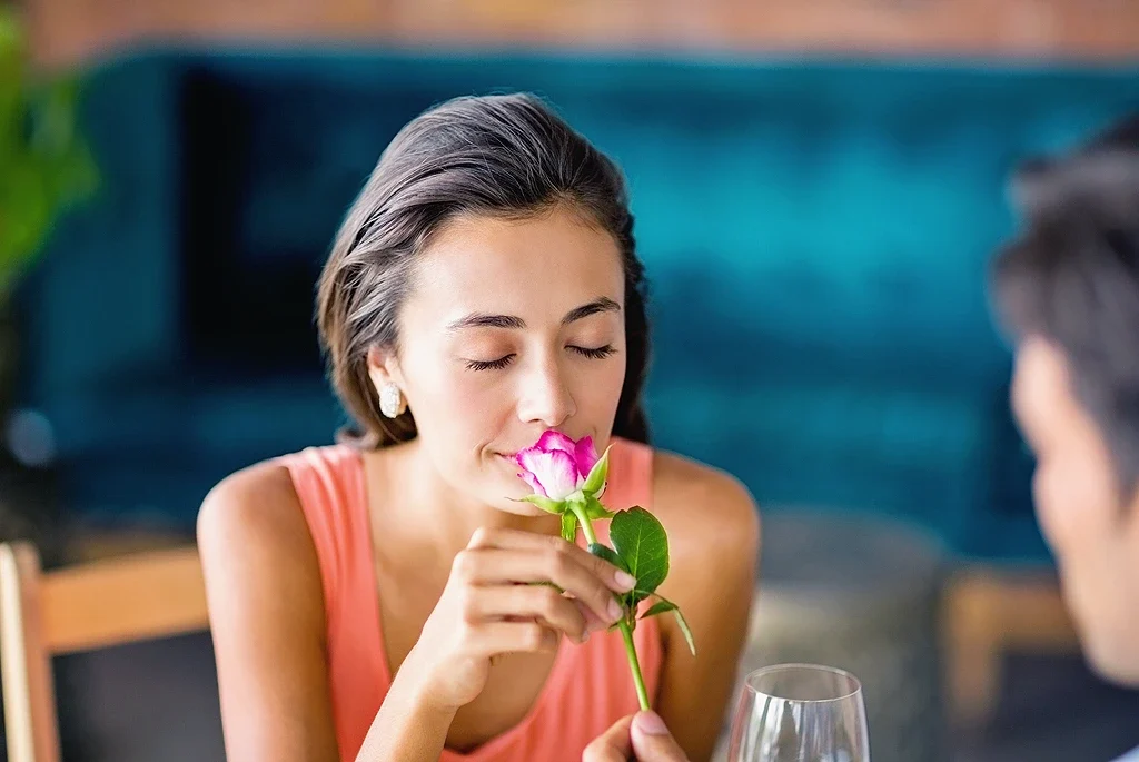Learn how London Hypnotherapy helps manage emetophobia by reducing stress, easing anxiety, and restoring calm confidence.